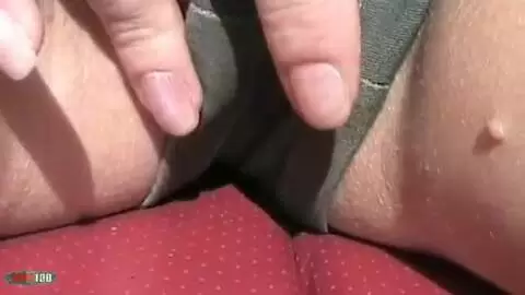 Alys Rebel enseñando su cuerpo  photo 05