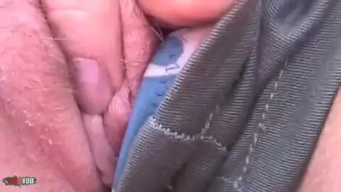 Alys Rebel enseñando su cuerpo  photo 13