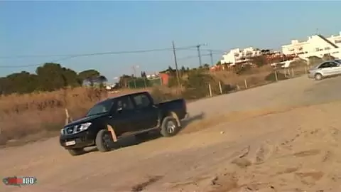 Axelle Mugler desnudandose   photo 09