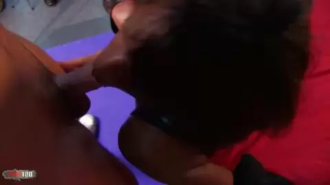 Kenya Diaw & Max Cortes en el salón erótico de Besancon photo 01