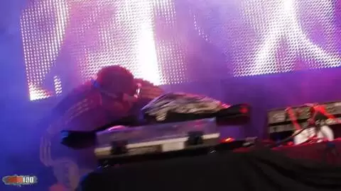 Show de Krystal au salon de Cavaillon 2009 part 2 photo 14