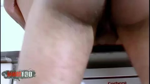 Encuentro picante en la cocina interracial con la pequeña latina Chili photo 14