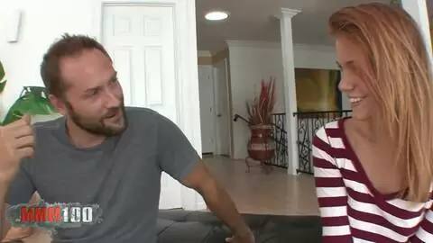 El sofá de casting de papá: la profunda entrevista de la joven morena Daisy Dalton para el trabajo photo 02