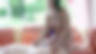 Davinia haciendo una gran paja