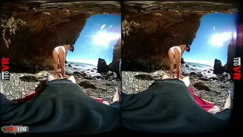 Follar su coño mojado en la playa photo 01