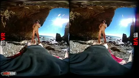 Follar su coño mojado en la playa photo 02