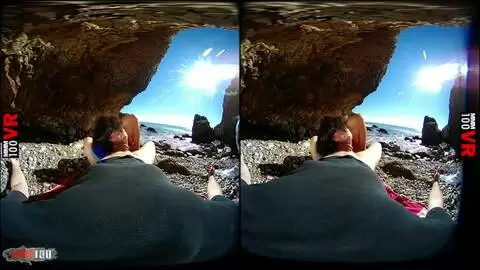 Follar su coño mojado en la playa photo 05