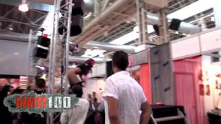 Jenny one se masturba frente a