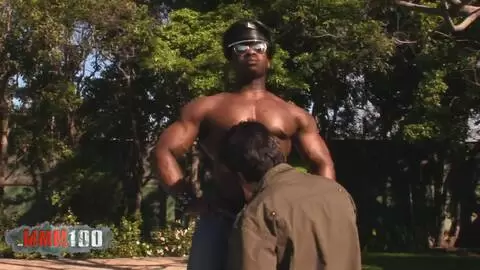 Cuero negro para fagot blanco