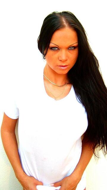 Kristina Bella Foto Sexy Gratis #034