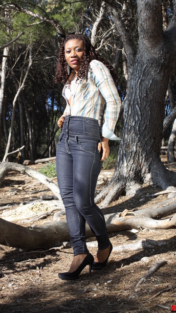 Nancy LOVE Foto Sexy Gratis #015