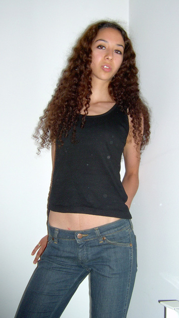 Safia Foto Sexy Gratis #006