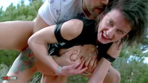 La milf francesa cachonda Zaza es follada por una gran polla española photo 08