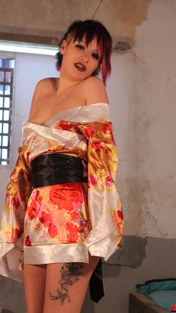 Zoe Nil Foto Sexy Gratis #012