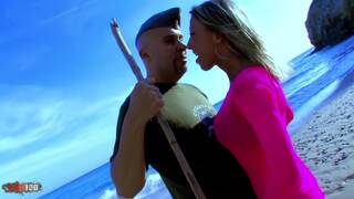 Nena perfecta de polonia alexi