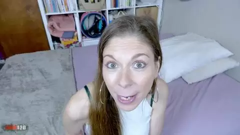 La extrema entrevista belga de Alice Maze termina con garganta profunda, anal intenso y enema de orina photo 05