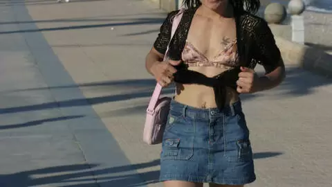 Alicya posando   photo 6