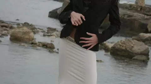 Alys Rebel posando   photo 3