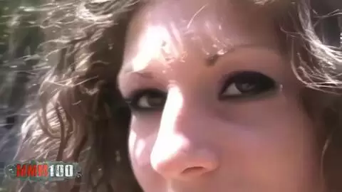 Alys Rebel follando al aire libre Making of