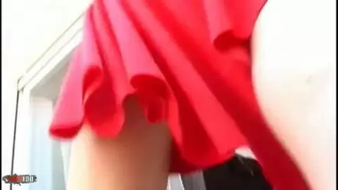 Alys Rebel haciendo un strip   photo 02