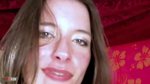 Amelie Jolie es entrevistada y luego follada profundamente photo 03