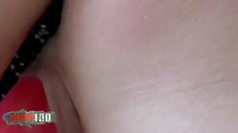 Anastasia Kass haciendo un strip  en las rocas photo 13