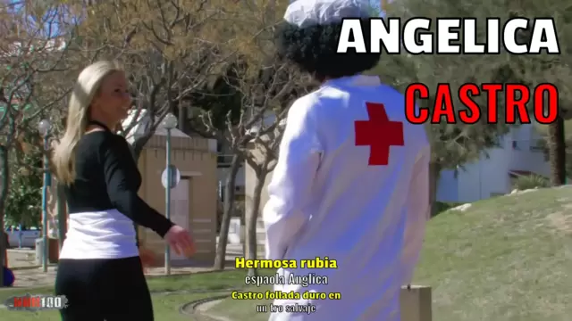 Hermosa rubia española Angélica Castro follada duro en un trío salvaje