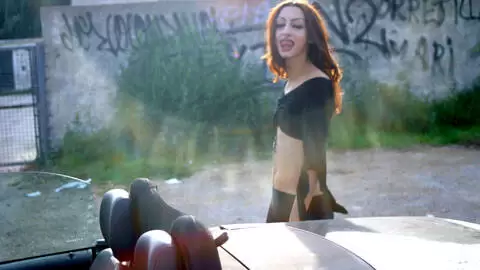 Angelina posando   photo 8