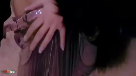 Angelina posando  photo 03