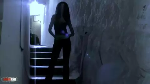 Angelina posando  photo 05