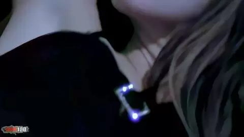 Angelina posando  photo 13