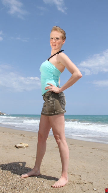 Angie Scorp Foto Sexy Gratis #032