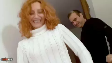 Ann Lorca desnudandose en las escaleras  photo 16