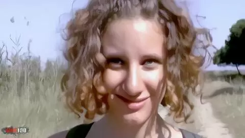 Anna desnudandose   photo 15