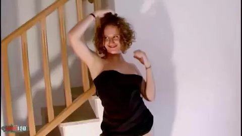 Anna posando  photo 05