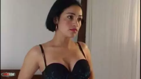 Any haciendo un strip   photo 07