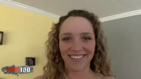Su gran polla entre sus grandes tetas 