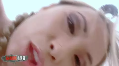 Joven actriz asiática se la follan duro photo 09