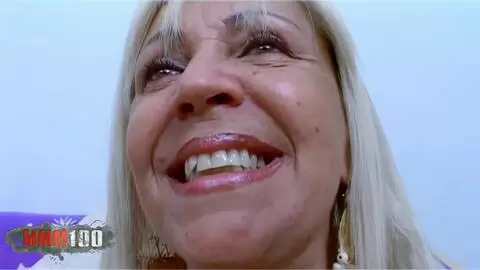 Una MILF brasileña con tetas grandes en un casting anal caliente.
 photo 01