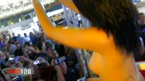 Show de Jessica Blue a FICEB 2010 photo 05