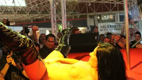 Show de Jessica Blue y Lydia Rouge a FICEB 2010 photo 16