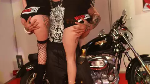 Show de Jordanne Kali y Milky Cooper y Rob Diesel a FICEB 2007 photo 6