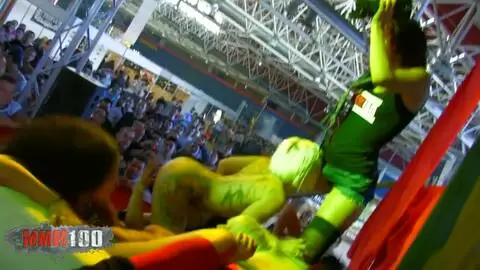 Orgía lésbica en el escenario del festival erótico de Barcelona photo 10