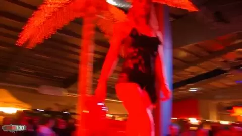 Show de Amelie Jolie y Shannya Tweeks a Besancon 2009 photo 07