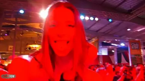 Show de Amelie Jolie y Shannya Tweeks a Besancon 2009 photo 08