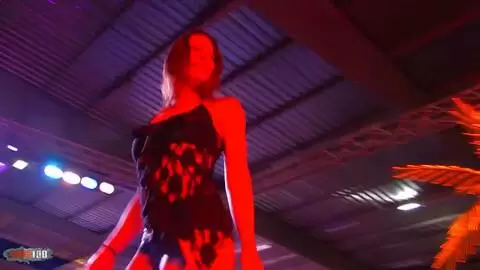 Show de Amelie Jolie y Shannya Tweeks a Besancon 2009 photo 13