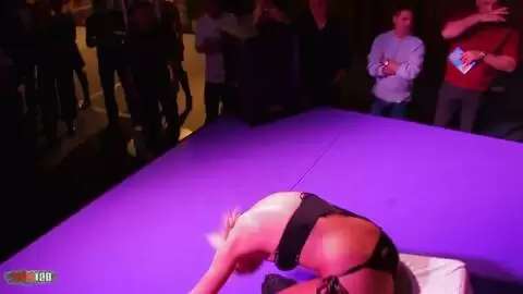 Show de Krystal Wallas a Besancon 2009 photo 04