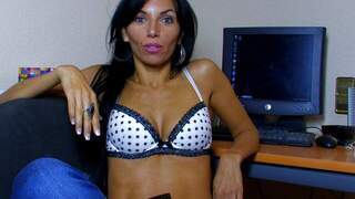 Entrevista sexy con bettina ko