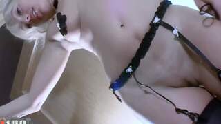 Betty davis posando en las esc