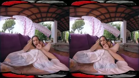 ¡Hazte mamar por Briana! VR por MMM100 photo 11